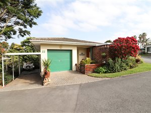 3 Bed Townhouse in Gonubie