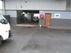 360 m² Industrial space in Park Hill