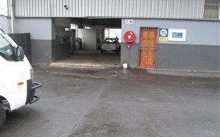 360 m² Industrial space in Park Hill