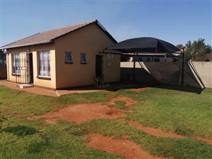 2 Bed House in Vredebos
