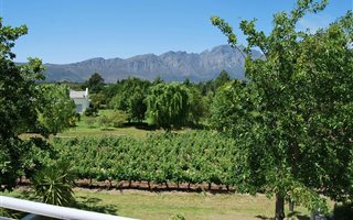 2 Bedroom Apartment in Franschhoek