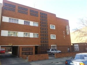 2 Bedroom Garden Cottage in Vereeniging