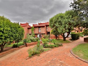 2 Bed Townhouse in The Hill