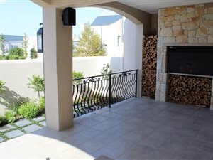 3 Bed Townhouse in Stellenbosch Agricultural