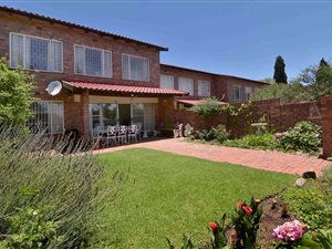 3 Bed Townhouse in River Club