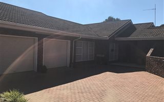 4 Bedroom House in Meyerville