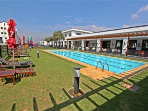 3 Bed Apartment in Modderfontein