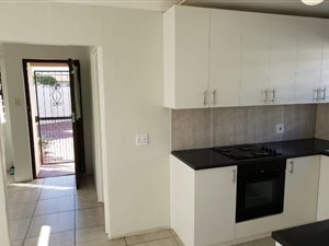 3 Bed House in Macassar