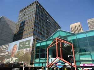 1 Bed Apartment in Johannesburg Central