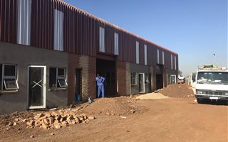 300 m² Industrial space in Monavoni