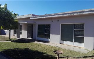 3 Bedroom House in Vredenburg