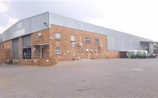 1448 m² Industrial space in Activia Park