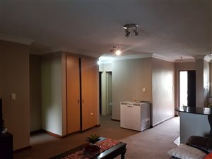 3 Bed Apartment in Brooklyn