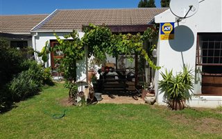 3 Bedroom Cluster in Somerset Country Estate