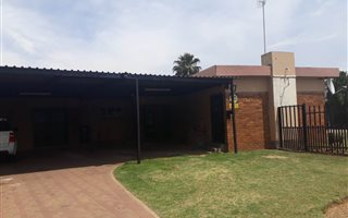 3 Bedroom House in Vanderbijlpark SW