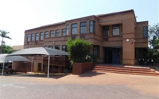 113 m² Office Space in Ferndale
