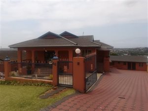 6 Bedroom House in Avoca Hills