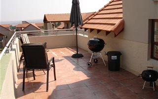 2 Bedroom Apartment in Broadacres