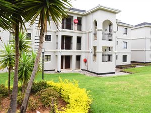 2 Bed Apartment in Summerset