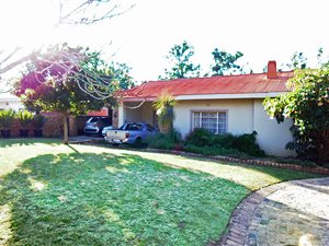 4 Bed House in Cullinan