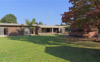 4 Bedroom House in Freeway Park