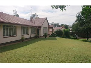 5 Bed House in Libradene