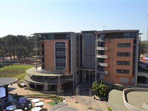 422 m² Office Space in Arcadia
