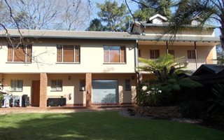 400 m² Office Space in Lyttelton Manor