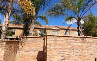 3 Bedroom Townhouse in Hennopspark