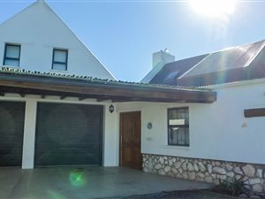3 Bed House in Paternoster