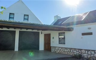 3 Bedroom House in Paternoster
