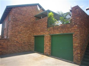 2 Bed Townhouse in Wierda Glen