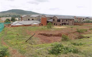 1203 m² Land available in Eldo View