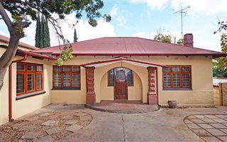 3 Bedroom House in Westdene