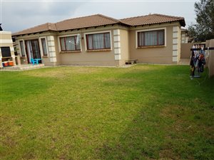 3 Bedroom House in The Reeds