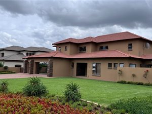 4 Bed House in The Ridge Estate