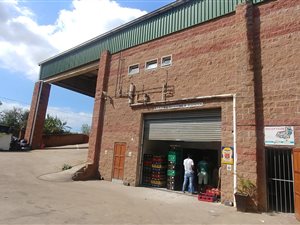 520 m² Industrial space in Mt Edgecombe