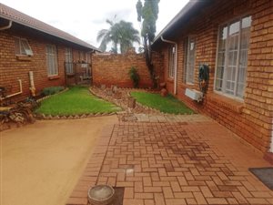 3 Bed House in Hesteapark