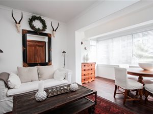 1 Bed Apartment in Bantry Bay