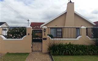 3 Bedroom House in Plumstead