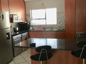 2 Bed Apartment in Paulshof