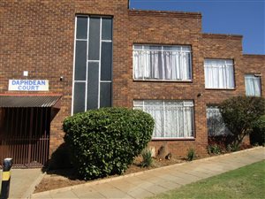 2 Bed Apartment in Rynfield