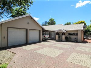 4 Bed House in Hillsboro