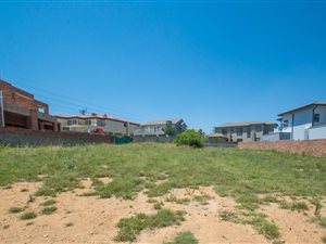 910 m² Land available in Cedar Creek