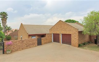 3 Bedroom Cluster in Blue Gill