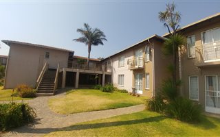 2 Bedroom Apartment in Wilgeheuwel