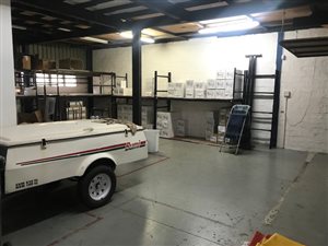 360 m² Industrial space in Maxmead