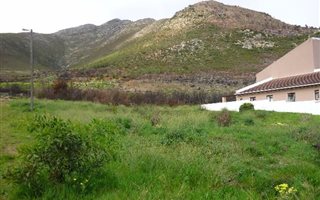 718 m² Land available in Hawston