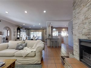 5 Bed House in Eversdal Heights