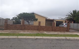 3 Bedroom House in Algoa Park